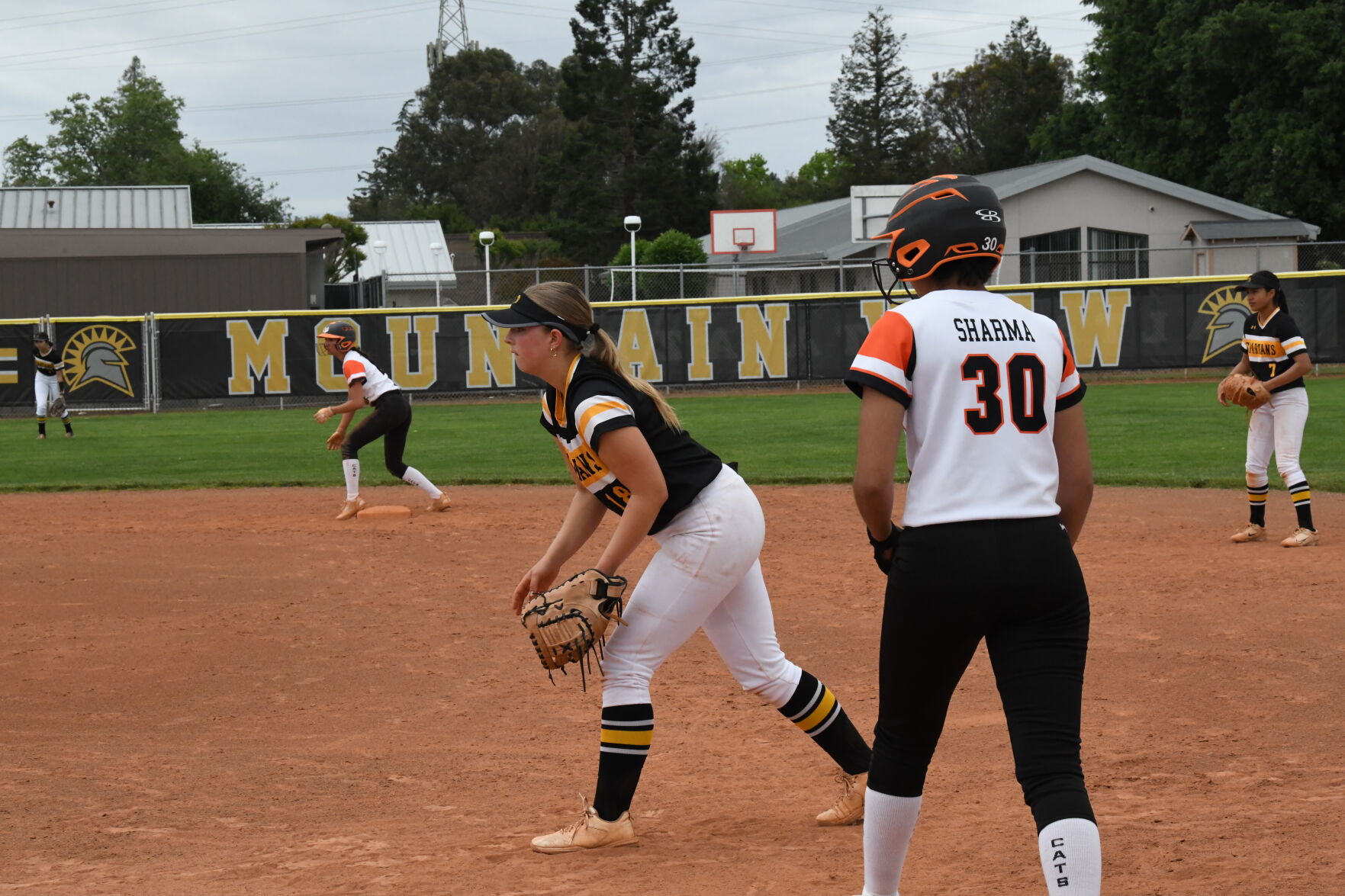 Mountain View first baseman Paige Wardell playing in the game against Los Gatos Wednesday.