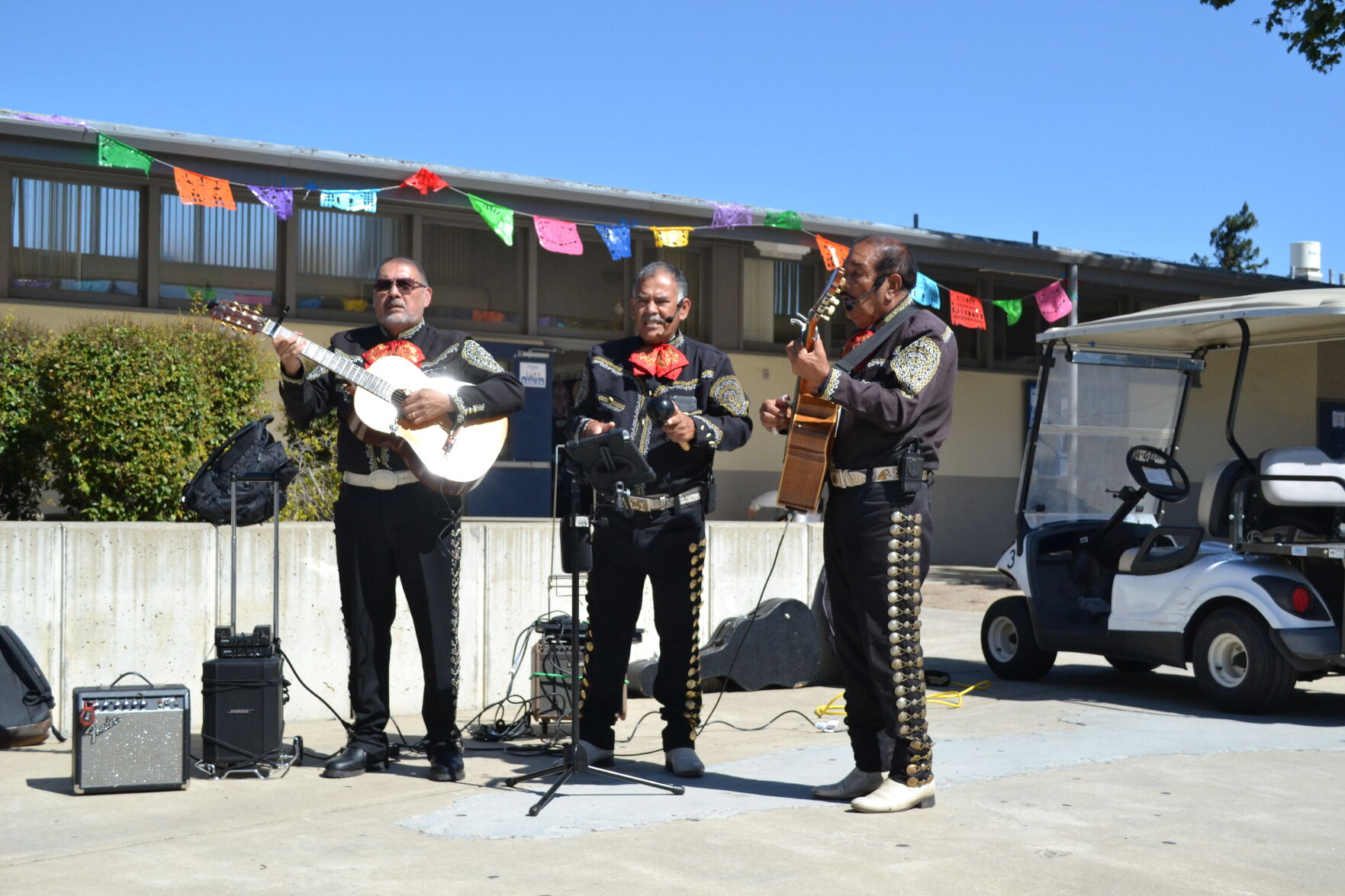 LAHS celebrates Hispanic Heritage Month with food, live music
