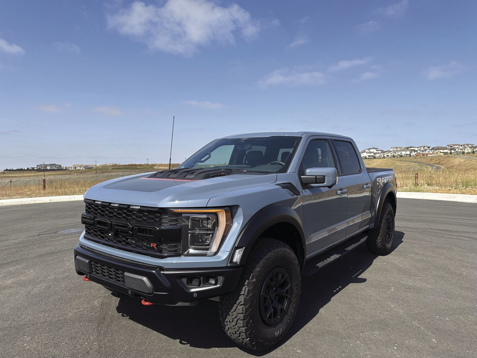Boasting 700 horsepower, the Ford F-150 Raptor R goes from 0 to 60 mph in 3.6 seconds, making it the fastest gas-fueled pickup truck. This power comes at a price, however: The Raptor starts at $109,145 and gets a mere 10 mpg in the city.