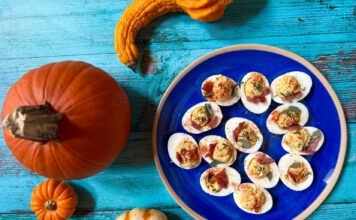 4 tips to build a happy and healthy holiday spread